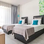 Hotel Nayino 4*