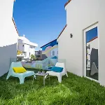 Nayino Hotel