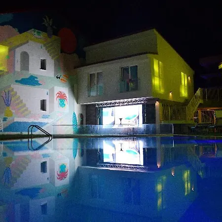 Nayino Hotel Năvodari